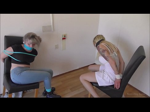 ❤️ Fíkill / bundin og kæfð / stúlka í neyð ❤️ Anal klám á is.pornma-com.ru ❌